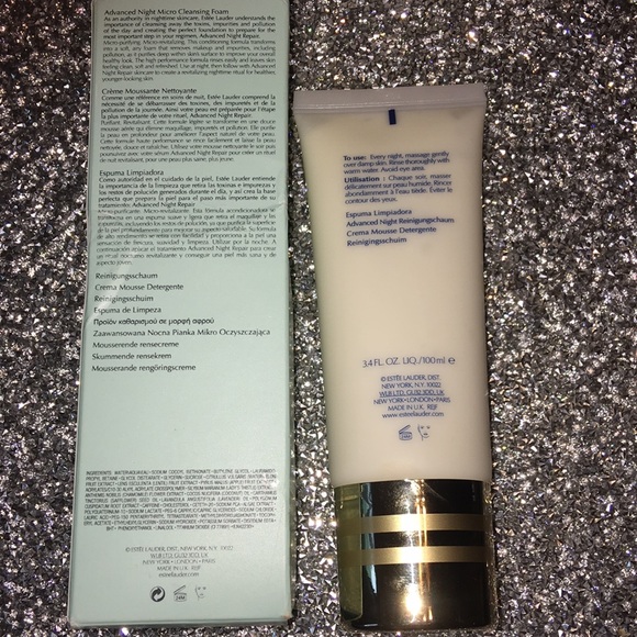 Estée Lauder Advanced Night Micro Cleansing Foam - Picture 4 of 9